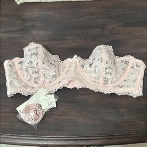 Jessica Simpson Blush Lace Strapless Bra